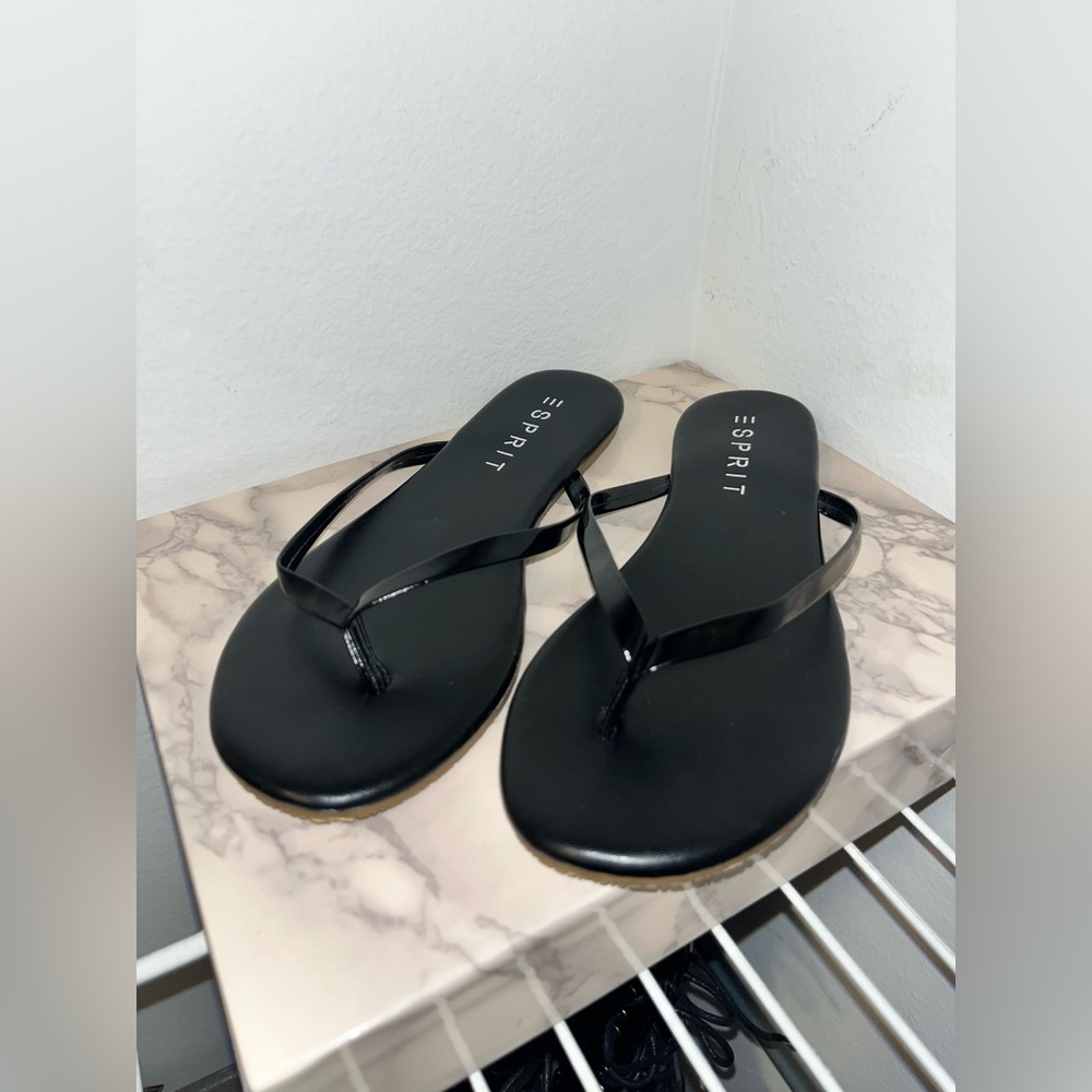 NEW! Black Thong Sandals